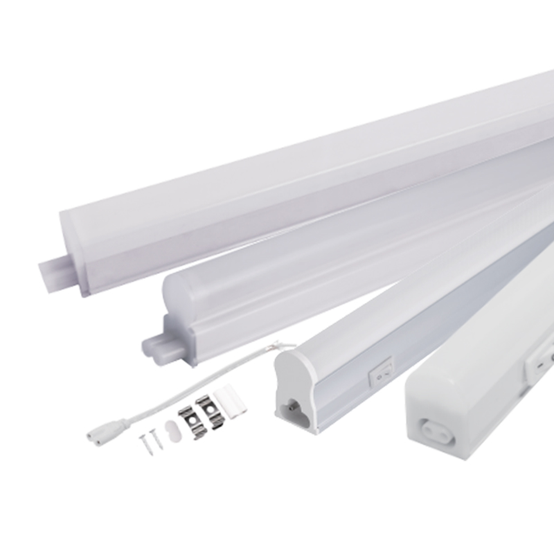 T5 integrirani LED učvršće